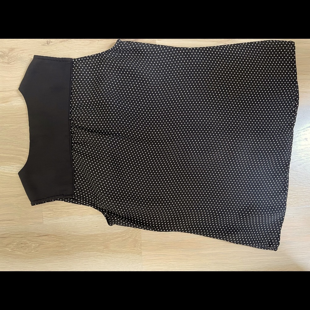 Banana Republic Sleeveless Blouse